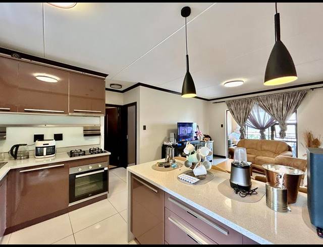 1 BEDROOM PROPERTY TO RENT IN NOORDWYK